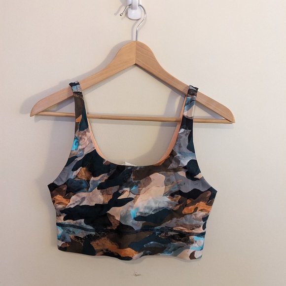 Fabletics Harlyn Reversible Midi Medium Impact Sports Bra Size Small Color Multi - Picture 7 of 9